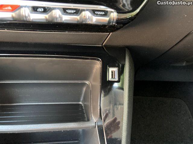 Peugeot 208 1.5 BlueHDi Active P — fotografia 8