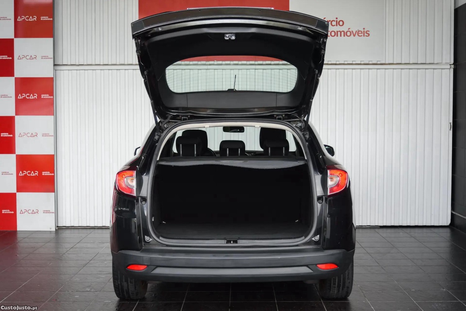 Renault Mégane 1.5 dCi Dynamique — fotografia 18