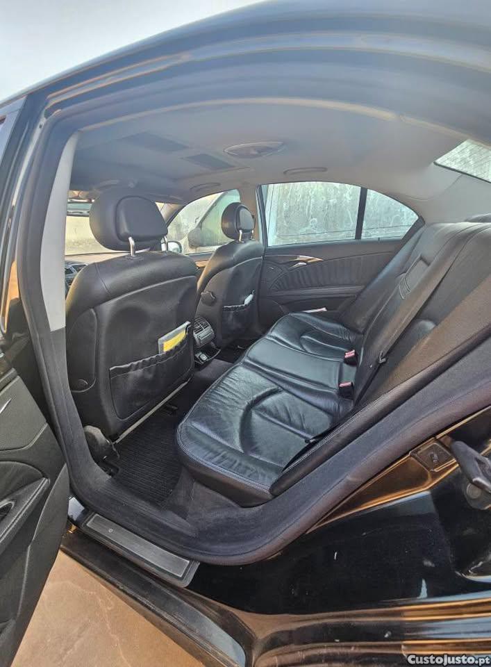 Mercedes-Benz E 220 CDi Avantgarde - AVARIA RADIADOR DA CAIXA DE VELOCIDADES — photo 4