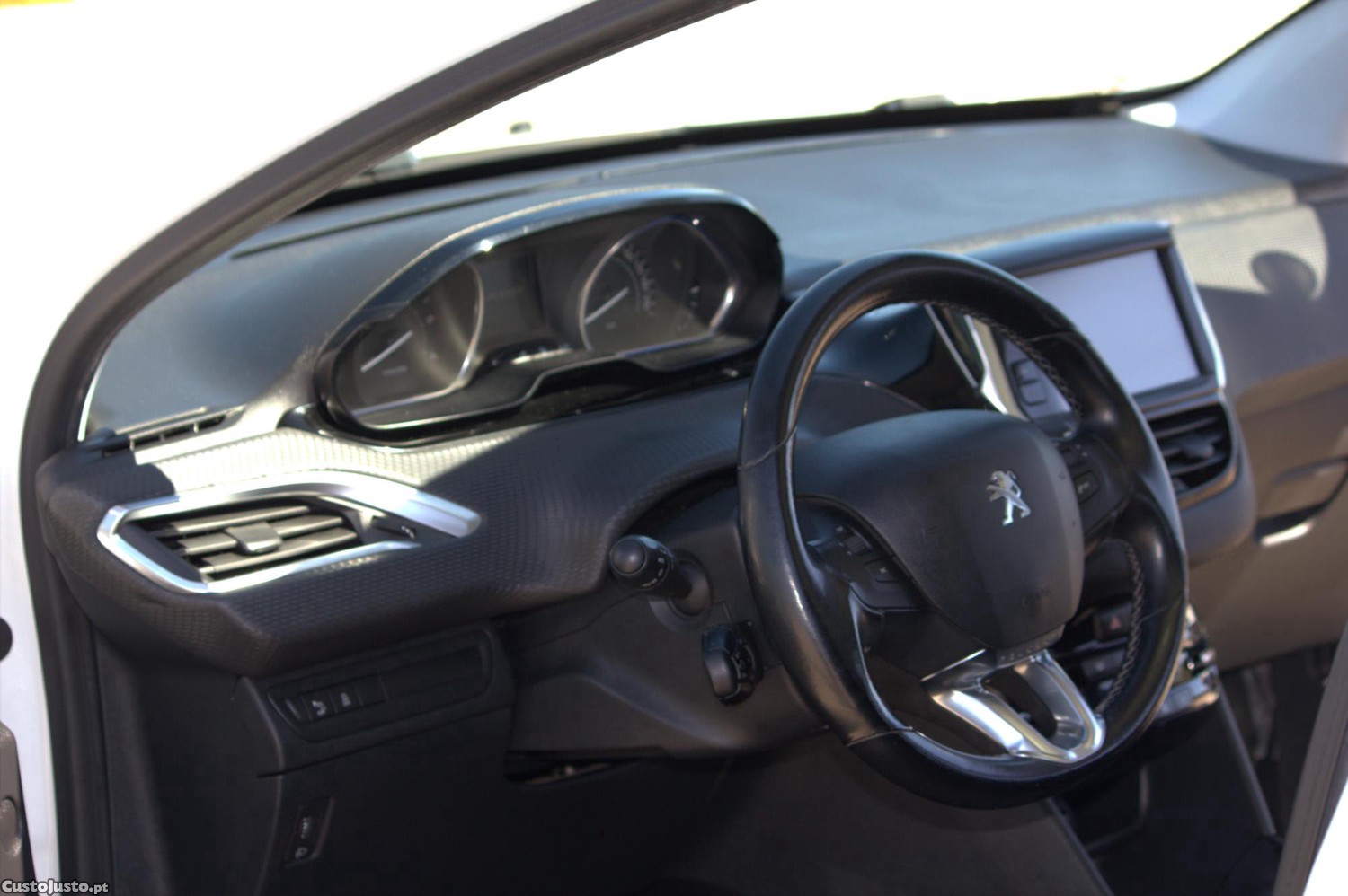 Peugeot 2008 Allure - 16 foto 4