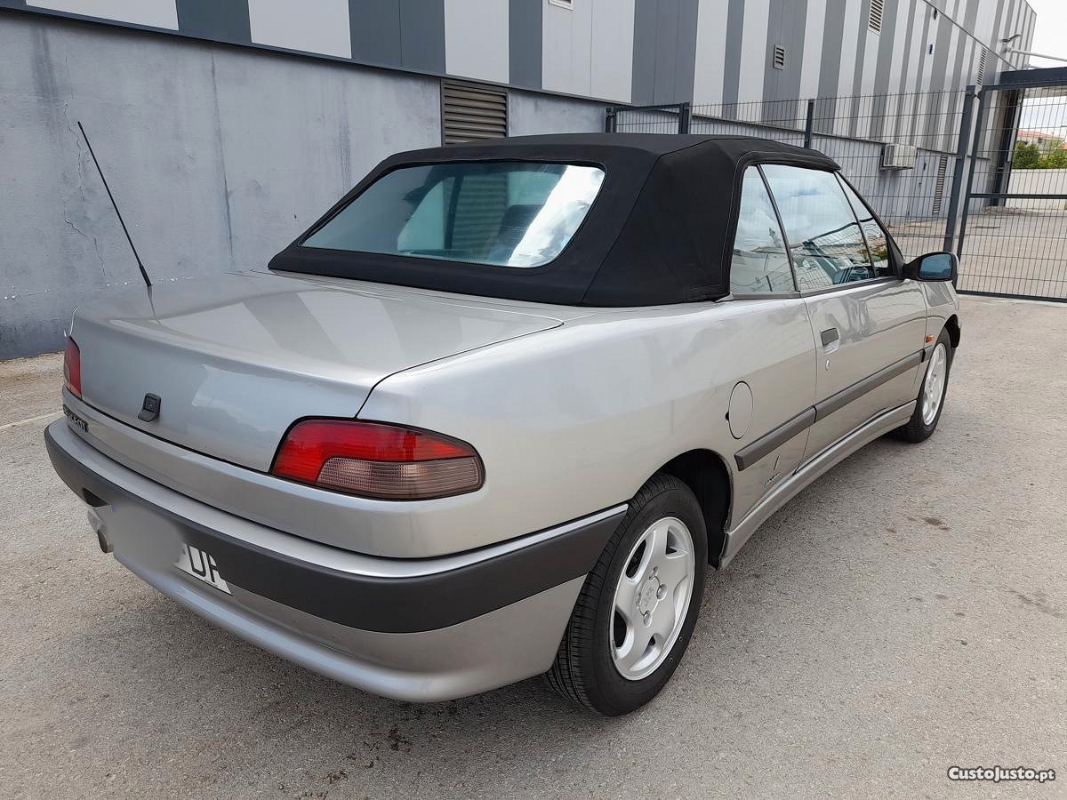Peugeot 306 1.8 Cabrio Pininfarina 100cv - 94 foto 2
