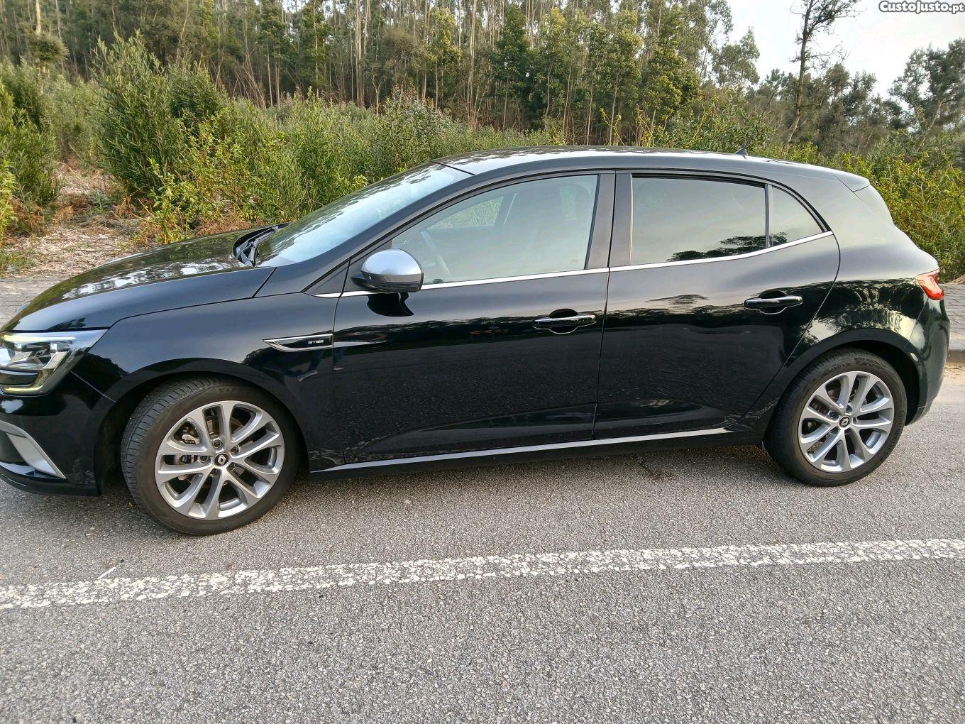 Renault Mégane GT line — fotografia 10