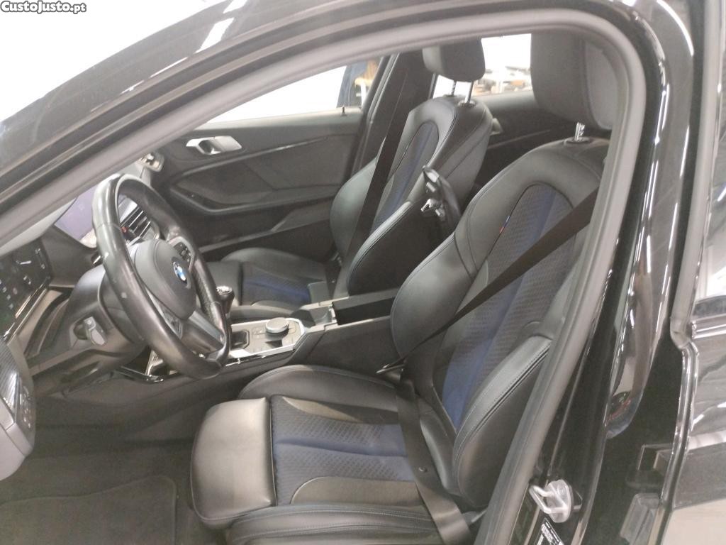 BMW 116 d Corporate Edition M — fotografia 20