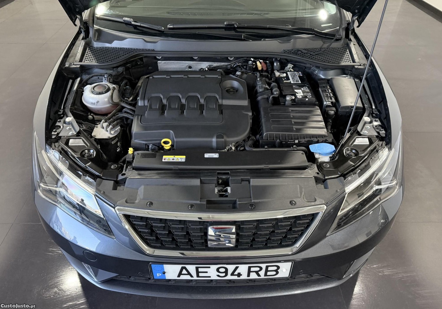 SEAT Leon ST 1.6 TDI STYLE 115CV - NACIONAL - 112180 KM — fotografia 3