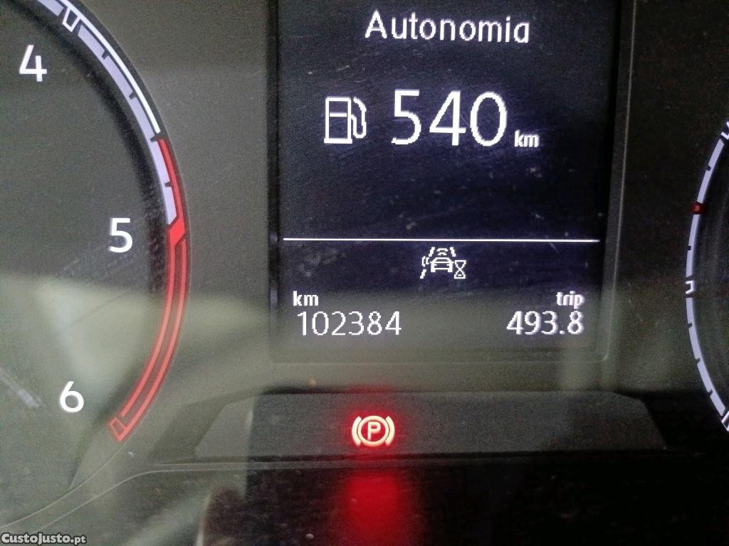 Volkswagen T-Roc 2.0 TDI Style 115cv — fotografia 15
