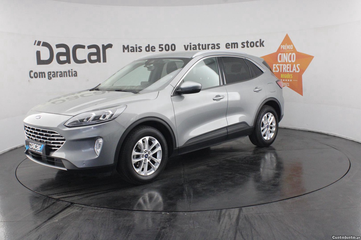 Ford Kuga 1.5 TDCI ECOBLUE TITANIUM — fotografia 35