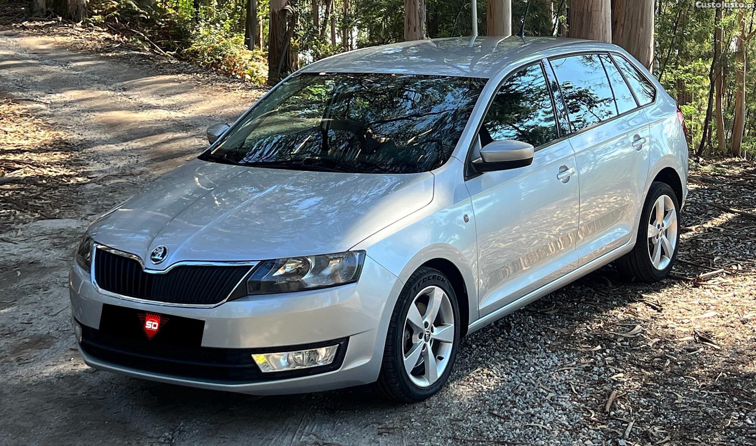 Skoda Rapid Spaceback 1.6 TDi Elegance — photo 3
