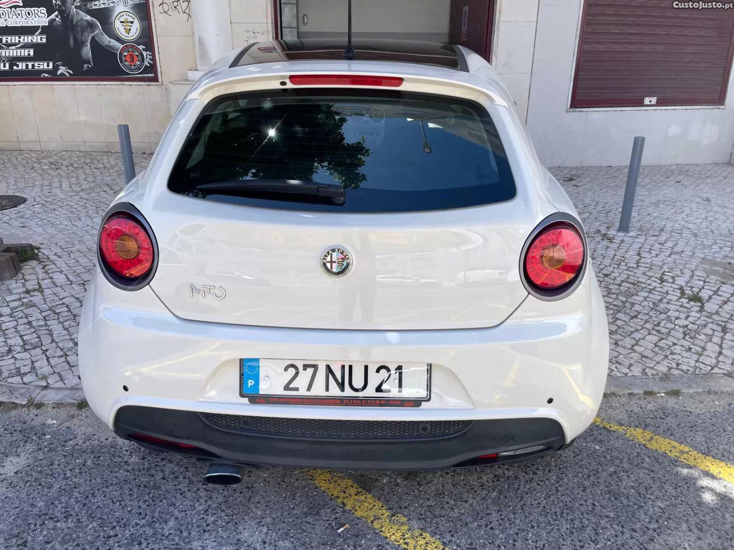 Alfa Romeo MiTo 1.3 jtdm distinctive — fotografia 9