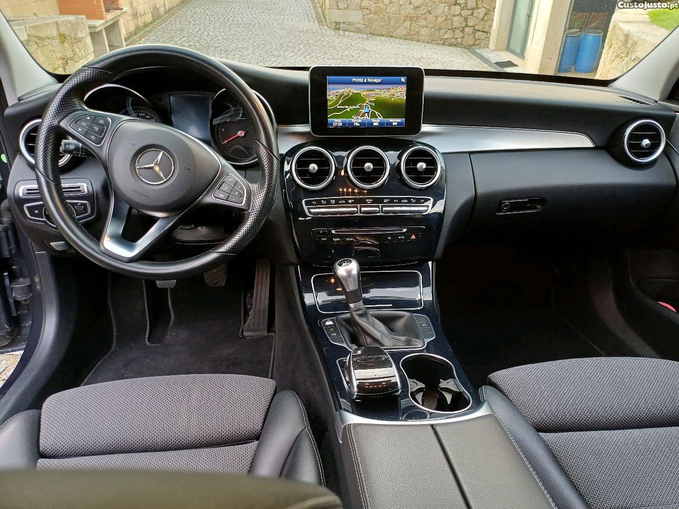 Mercedes-Benz C 220 Avangarde+ — fotografia 4