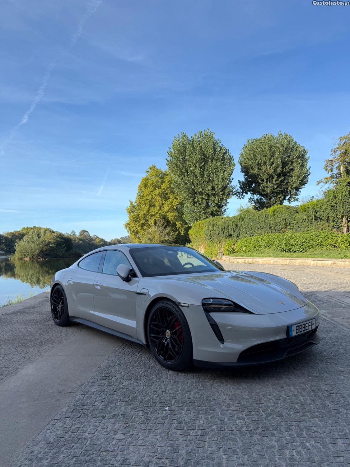 Porsche Taycan 4S com a bateria Performance Plus - 21 foto 2