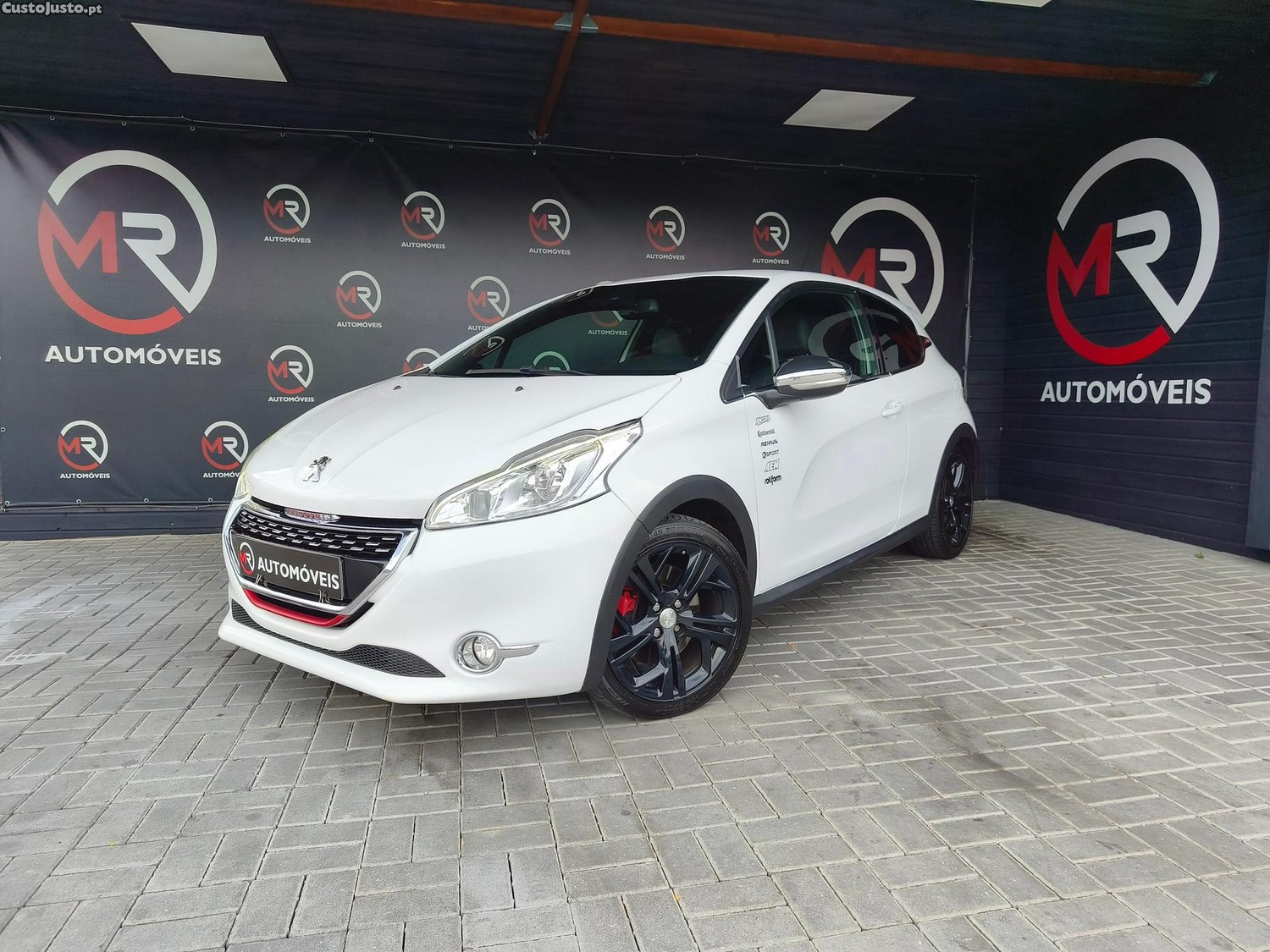 Peugeot 208 1.6 THP GTi — fotografia 29