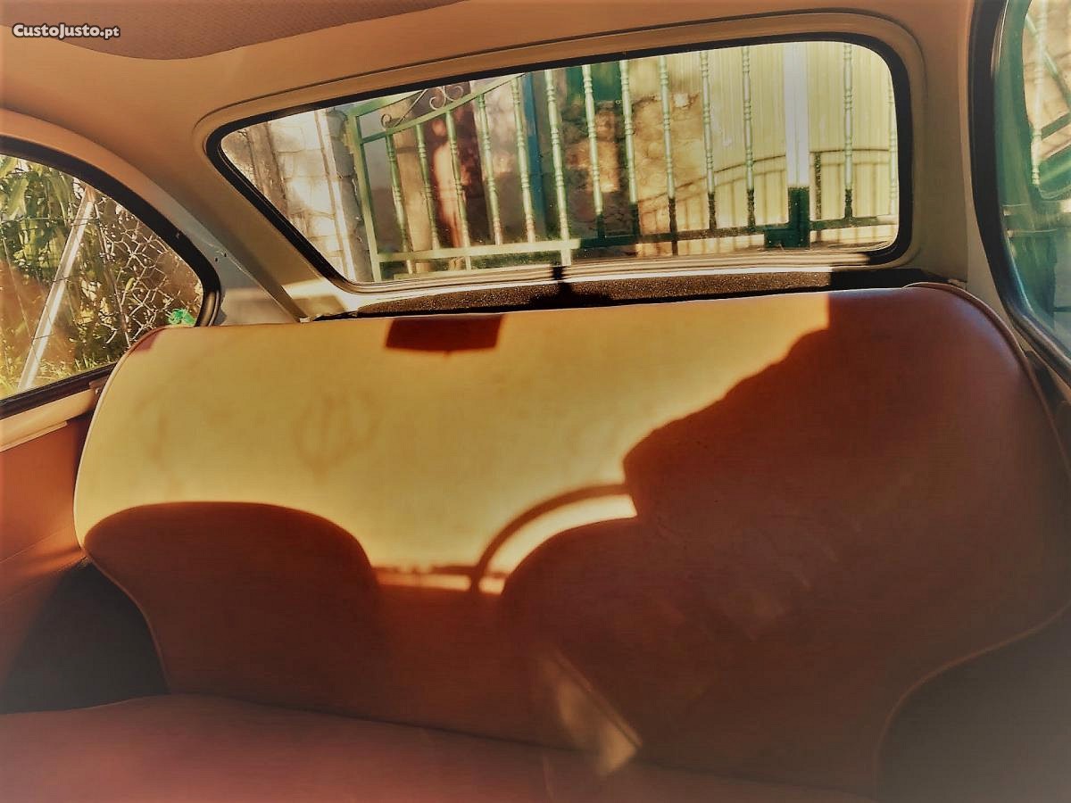 Fiat 850 Berlina 1968 — fotografia 4