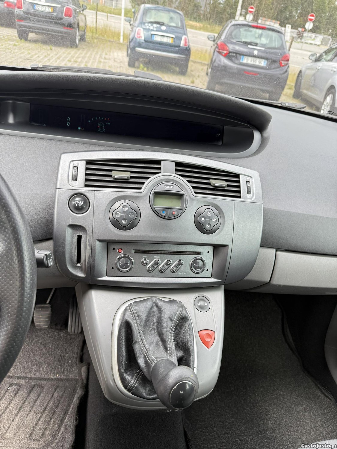 Renault Scénic 1.5 dCi de 2004 — fotografia 8