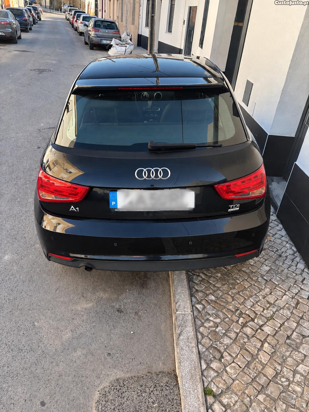 Audi A1 1.4 TDI Ultra — photo 2