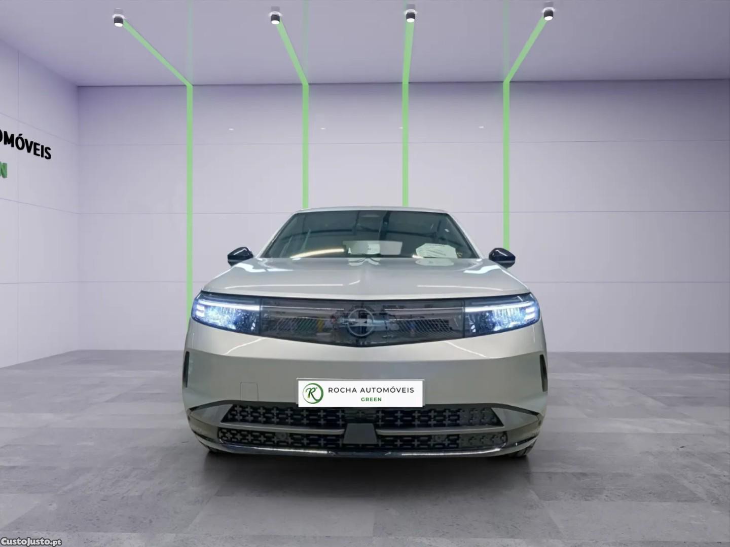 Opel Grandland Electric 73kWh GS — fotografia 8