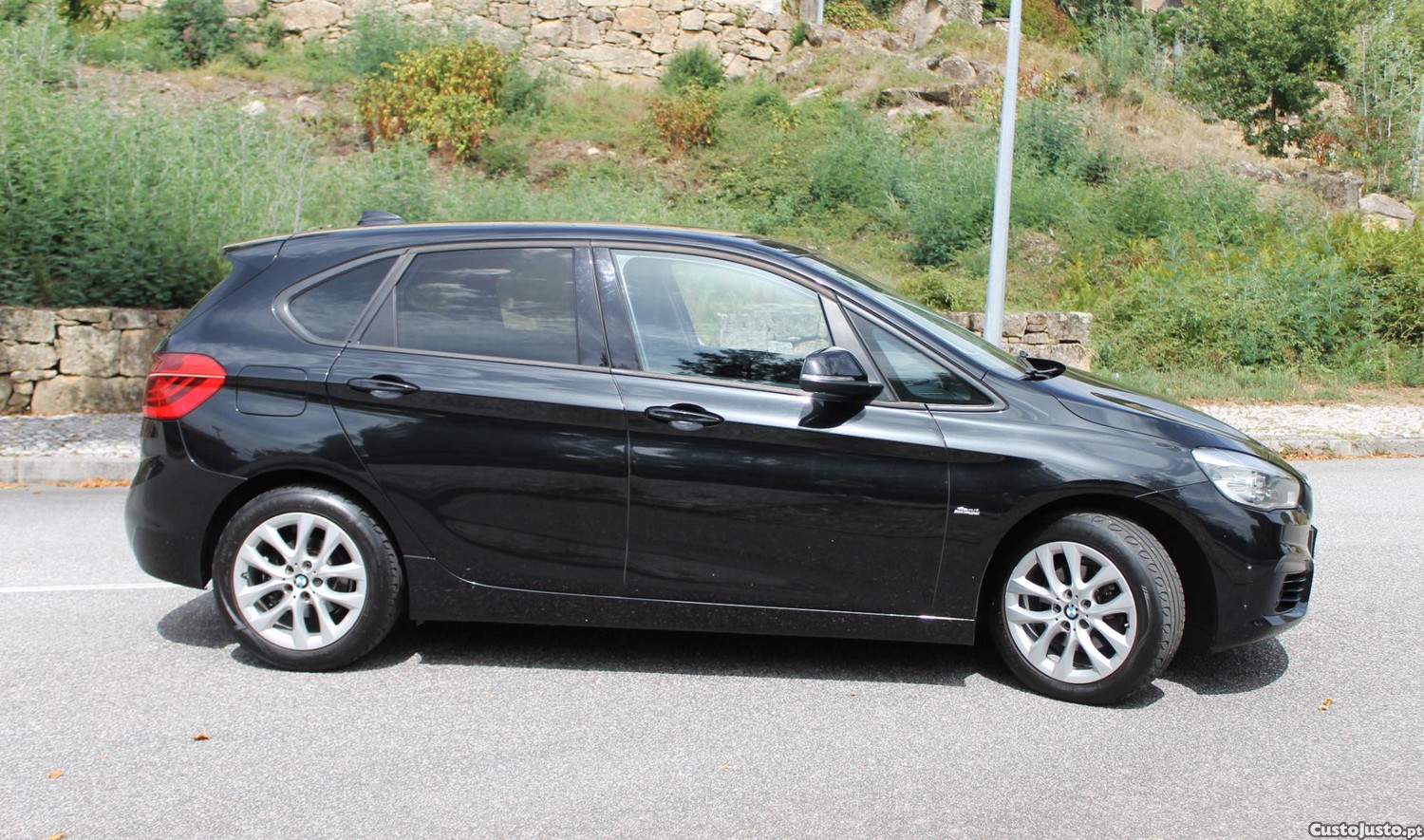 BMW 216 Active Tourer Line Sport — fotografia 21