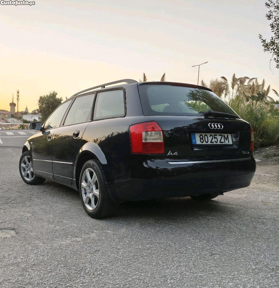 Audi A4 B6 Avant - 01 foto 2