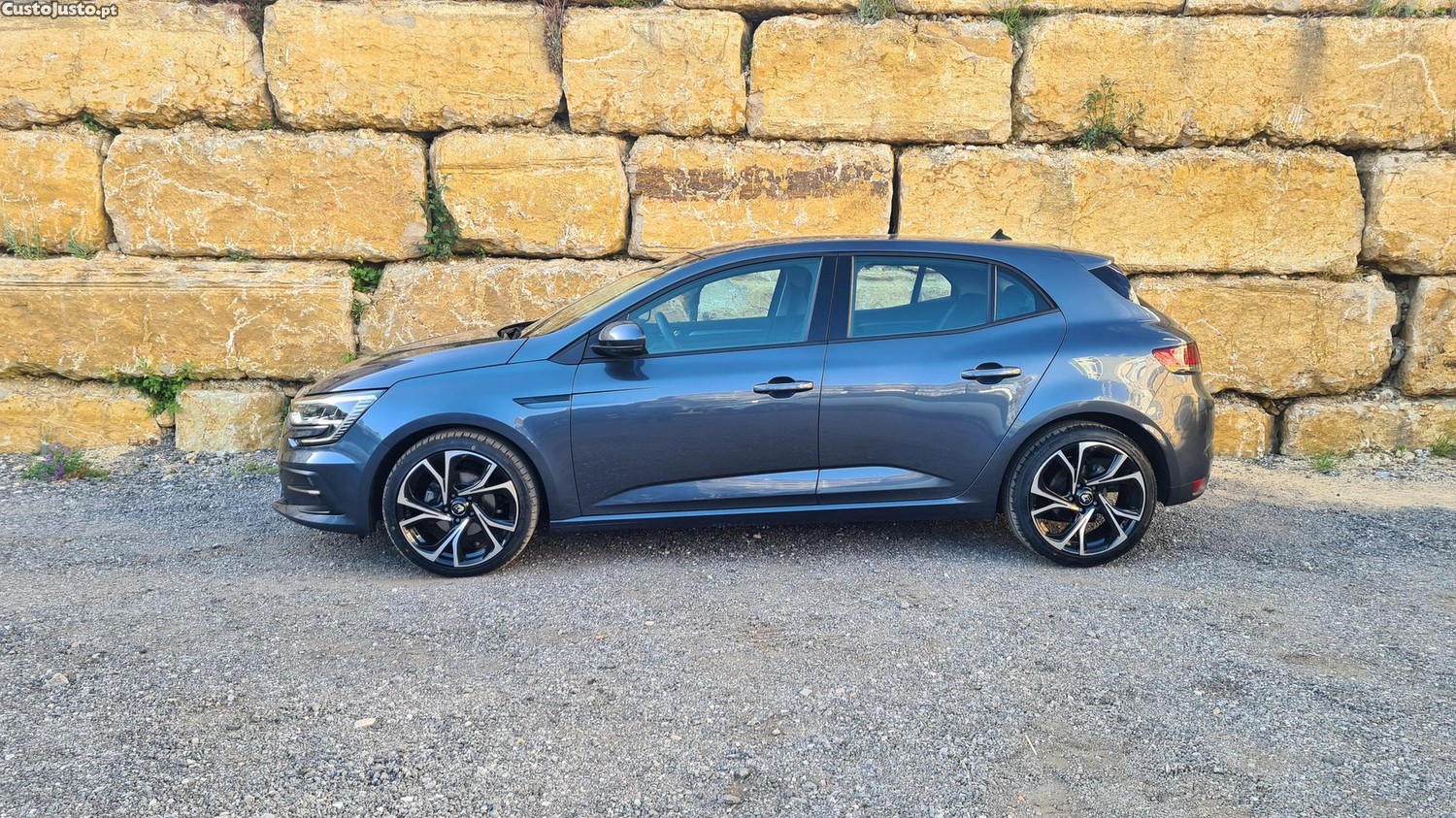 Renault Mégane 1.5 Blue dCi Intens EDC - 22 — photo 2