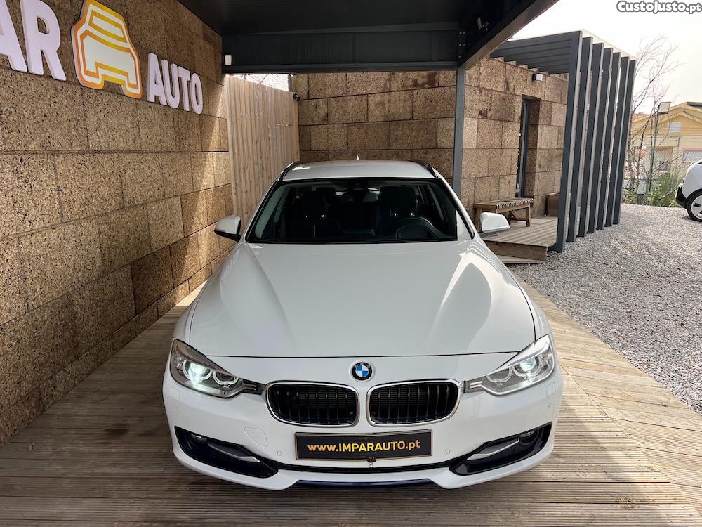 BMW 320 d SPORT LINE Auto — fotografia 17