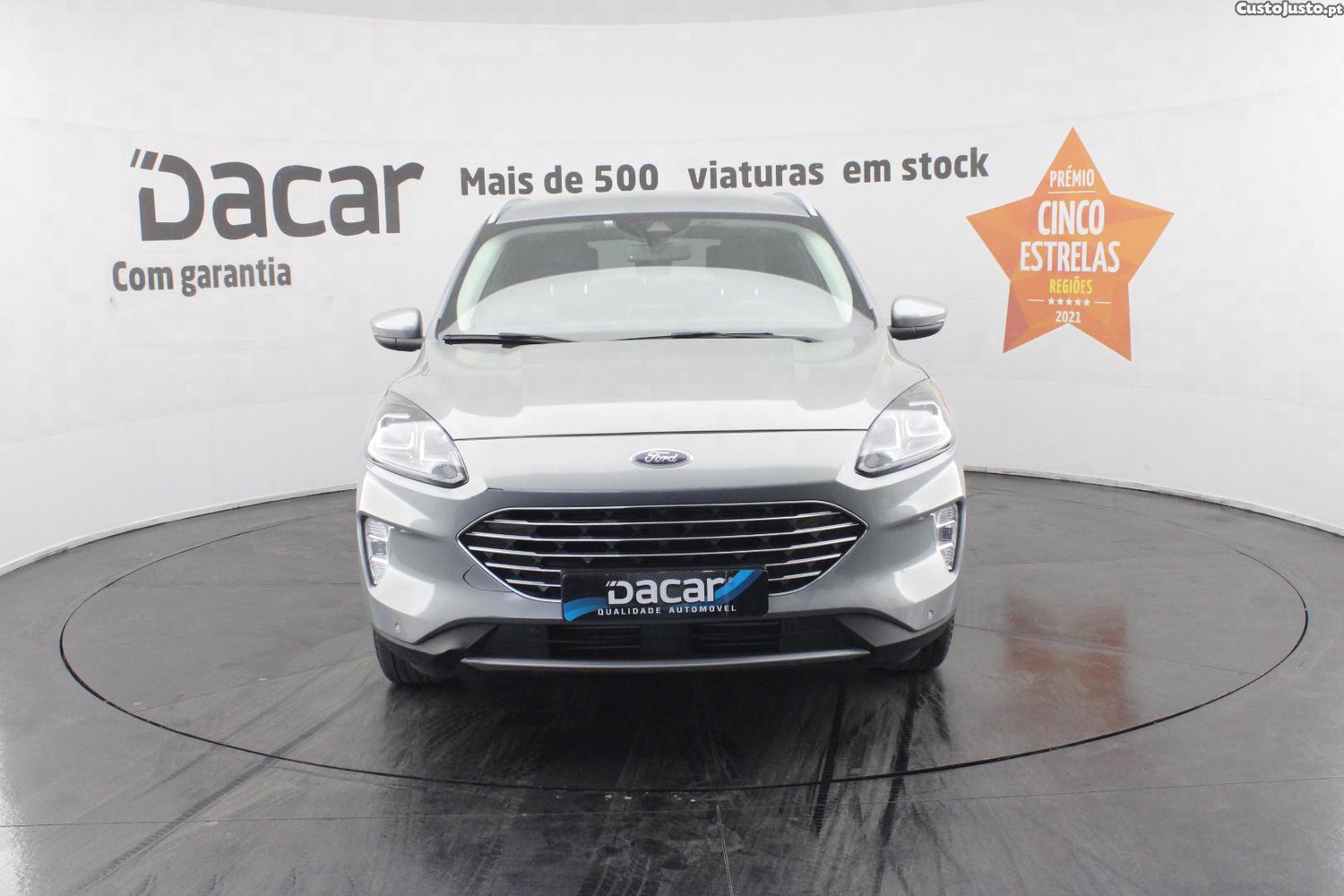 Ford Kuga 1.5 TDCI ECOBLUE TITANIUM — fotografia 36