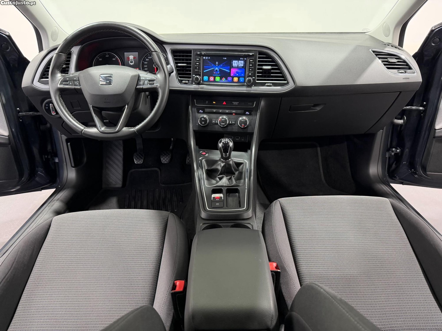 SEAT Leon ST 1.6 TDI STYLE 115CV - NACIONAL - 112180 KM — fotografia 21