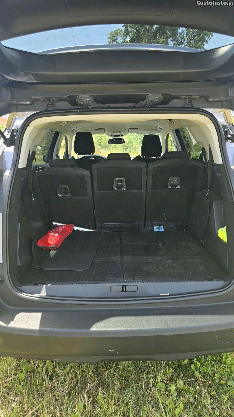 Peugeot 5008 1.6Hdi — fotografia 4