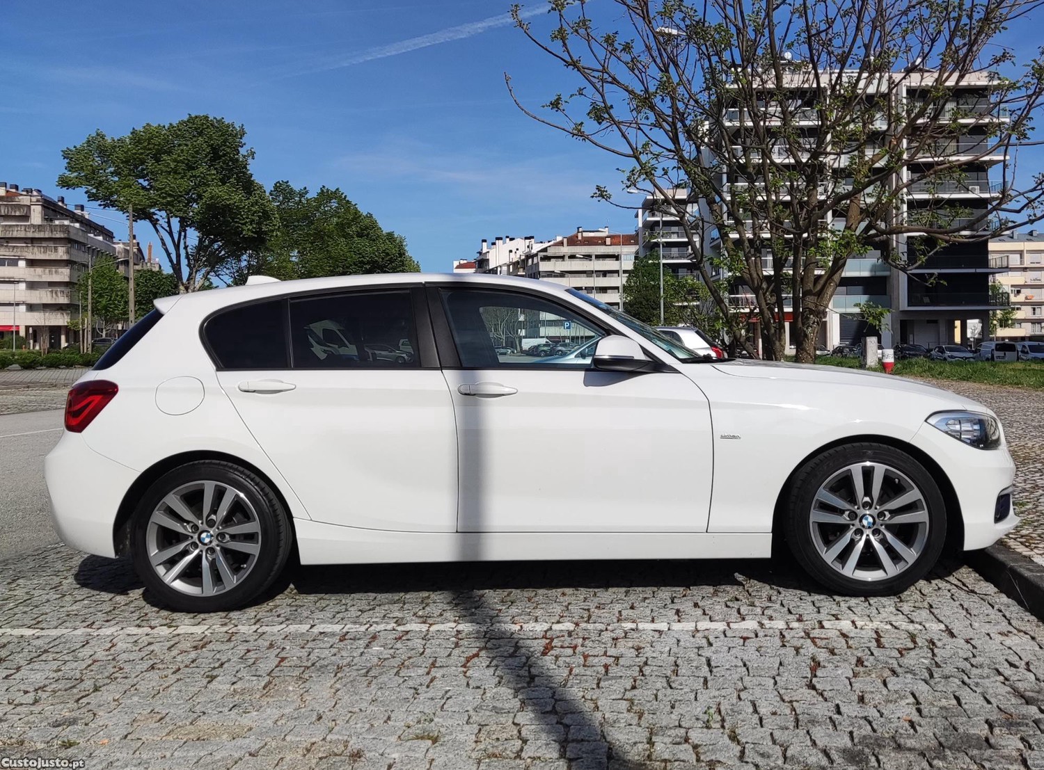 BMW 116 Efficient Dynamics - 16 foto 3