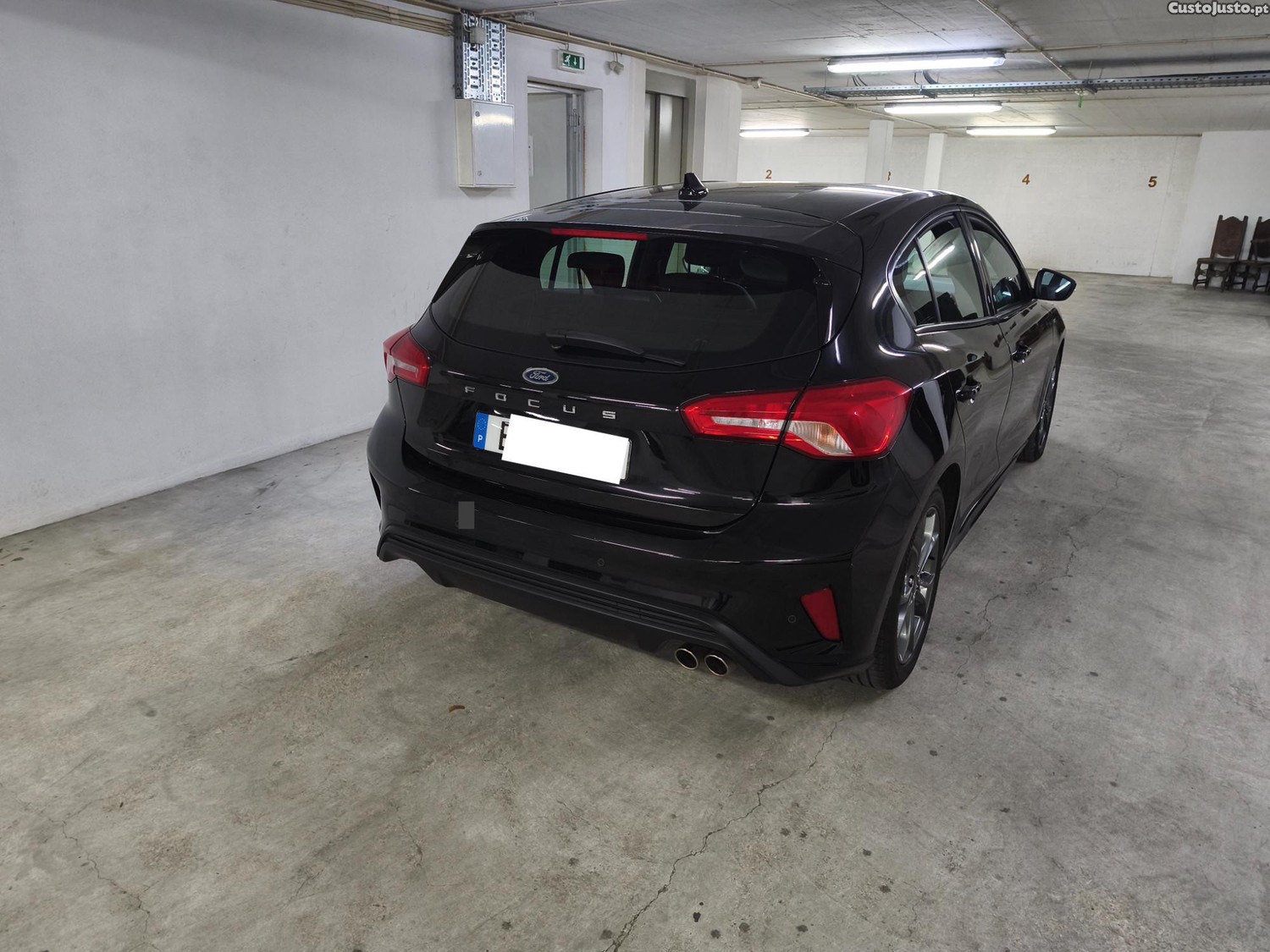 Ford Focus ST line 1.5tdci — fotografia 7