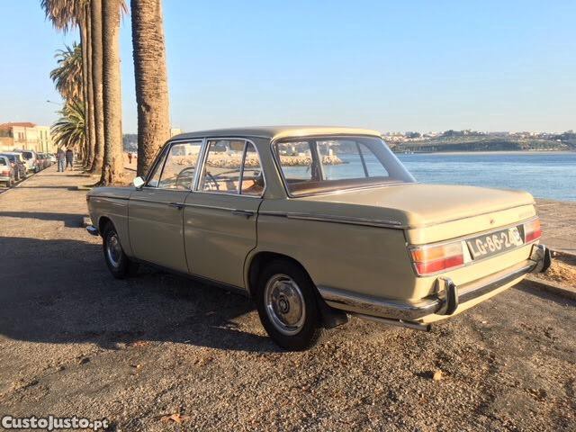 BMW 2002 2000 4p — fotografia 7