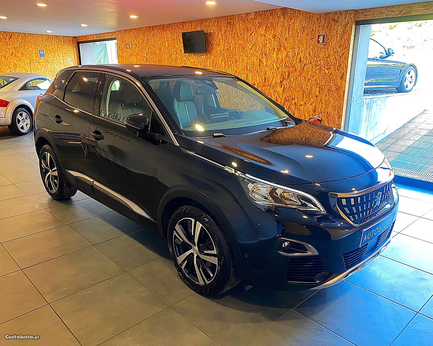 Peugeot 3008 Allure 1.5 BlueHDi 130cv — fotografia 8
