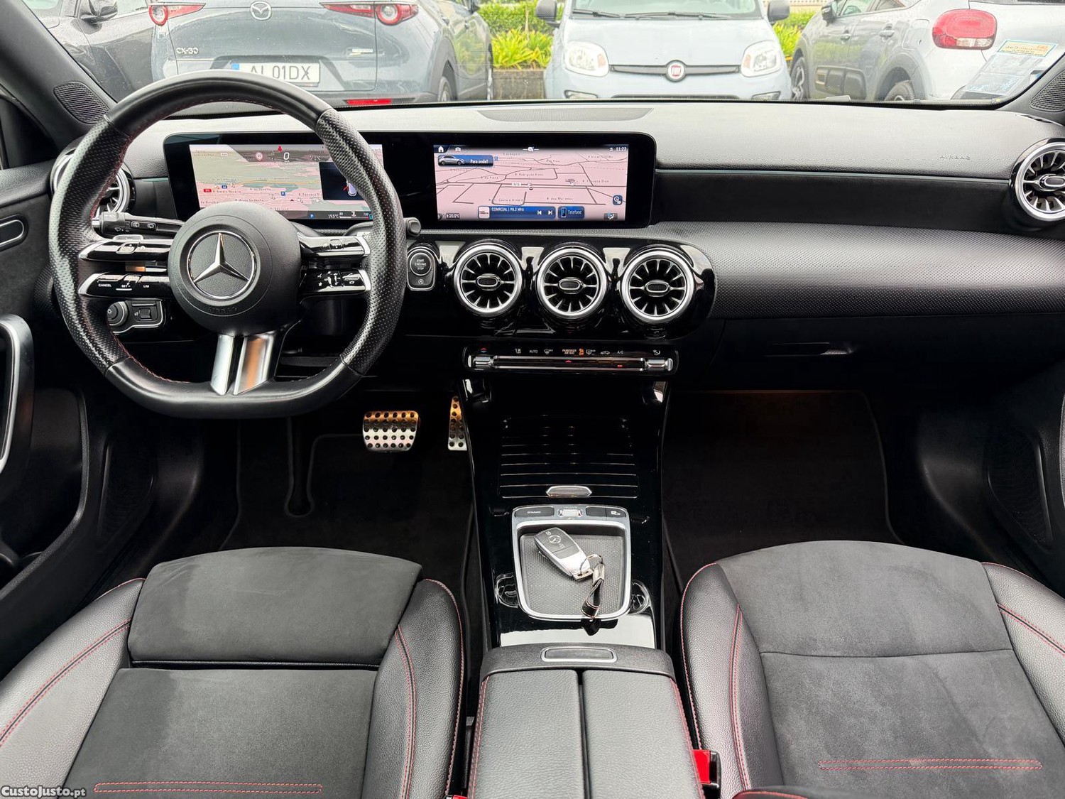 Mercedes-Benz A 200 d AMG Line Aut. — fotografia 17