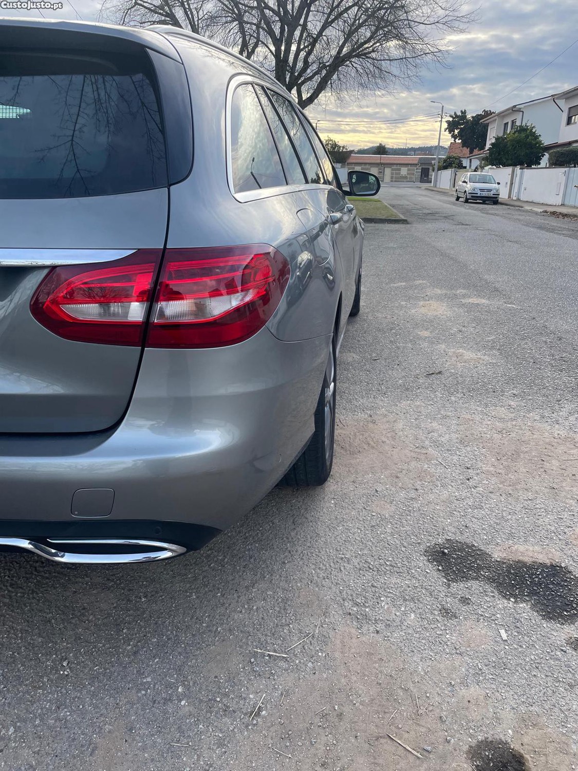 Mercedes-Benz C 200 Blue TEC Exclusive Aut. — fotografia 7