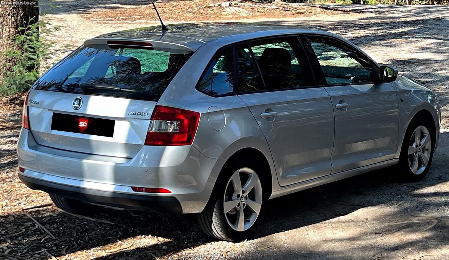 Skoda Rapid Spaceback 1.6 TDi Elegance — photo 2