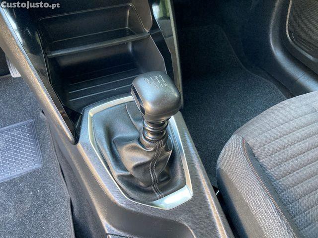 Peugeot 208 1.5 BlueHDi Active P — fotografia 7