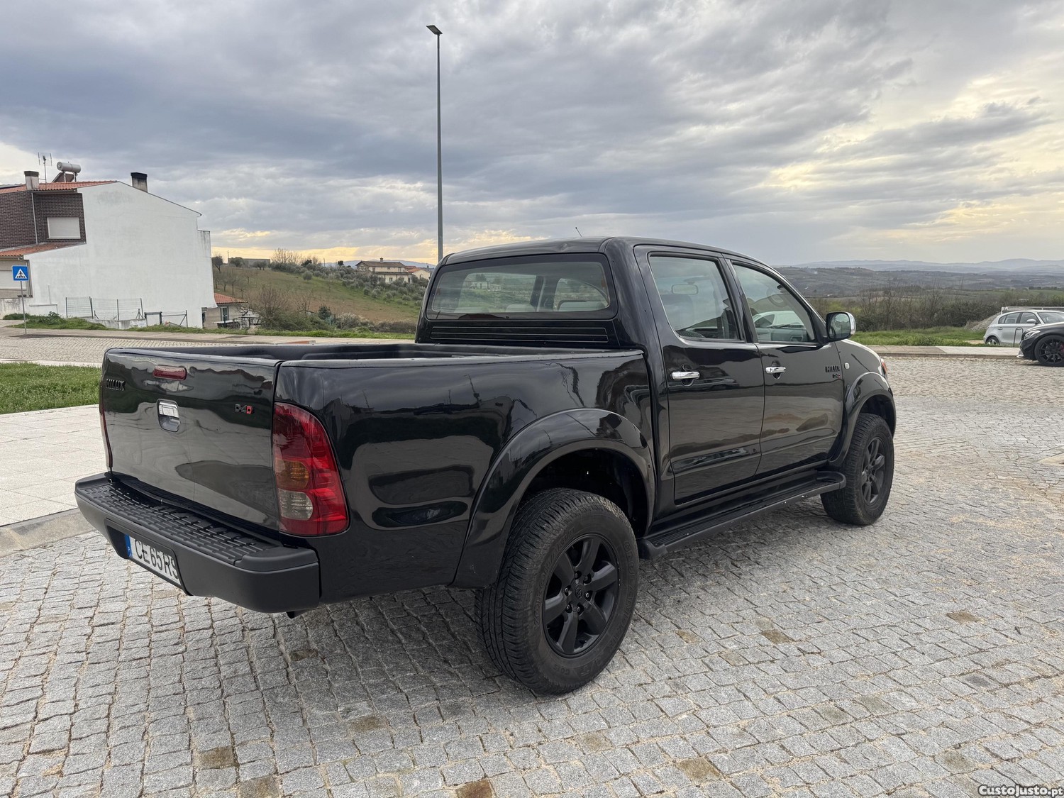 Toyota Hilux 2.5 D4D — fotografia 9