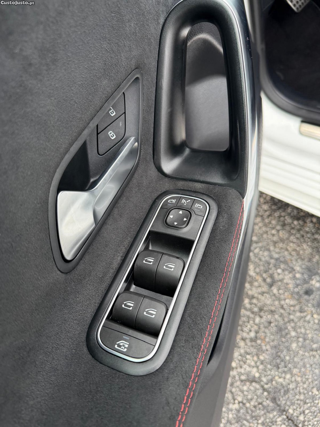 Mercedes-Benz A 200 d AMG Line Aut. — fotografia 11