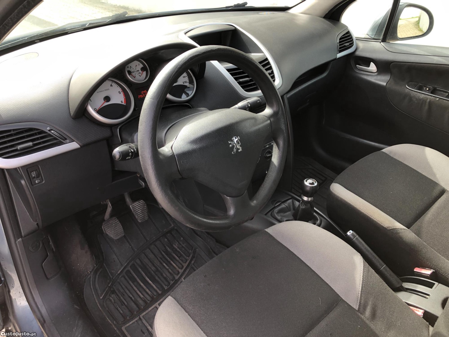 Peugeot 207 1.4 HDI — fotografia 3