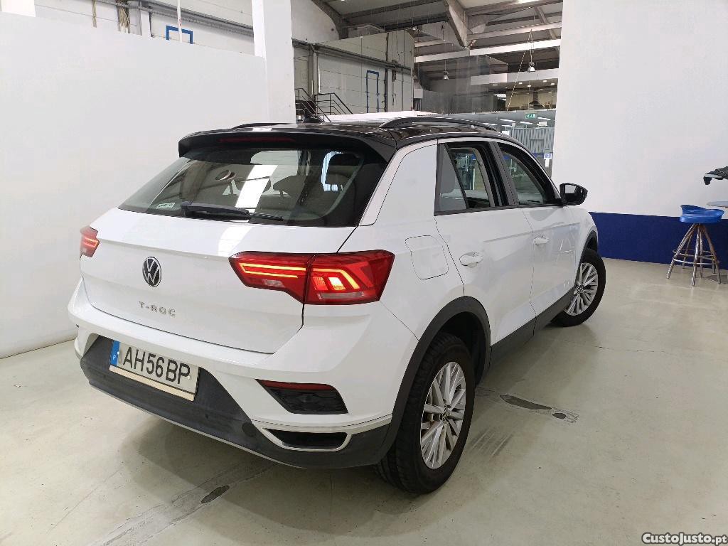 Volkswagen T-Roc 2.0 TDI Style 115cv — fotografia 27