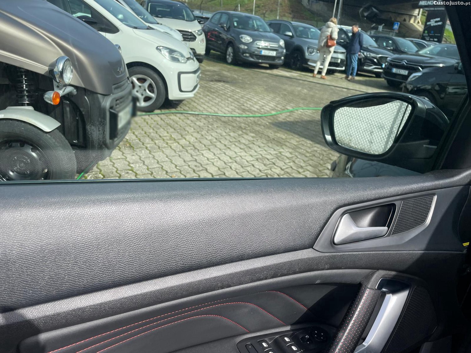 Peugeot 308 SW 1.5 BlueHDi GT Line EAT8 — fotografia 10