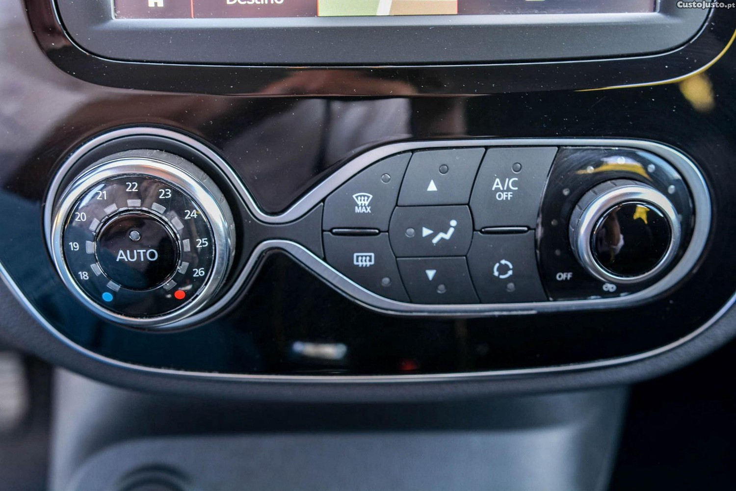 Renault Captur 0.9 TCE Sport — fotografia 4