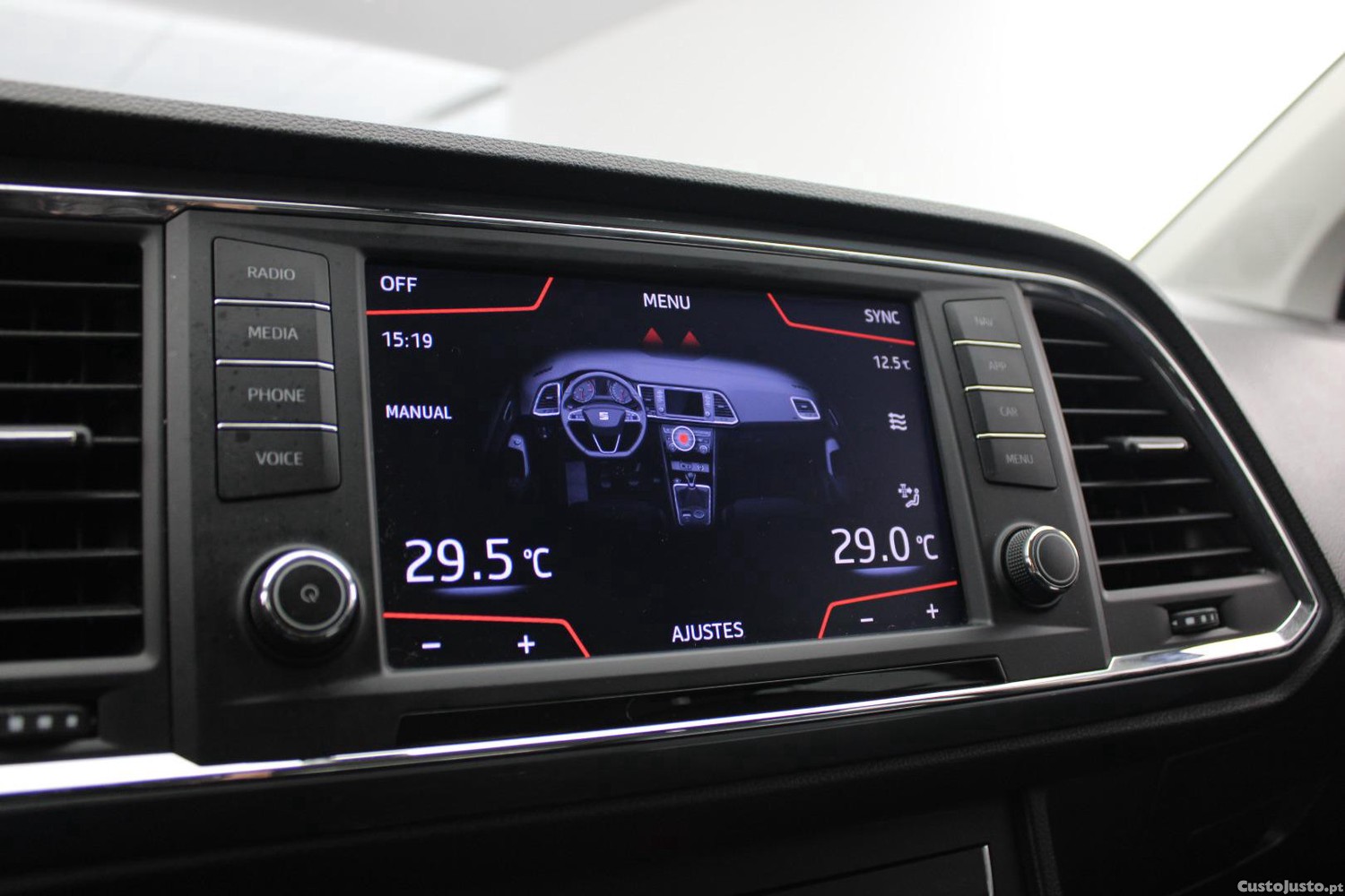SEAT Ateca 1.6 TDI STYLE — fotografia 16