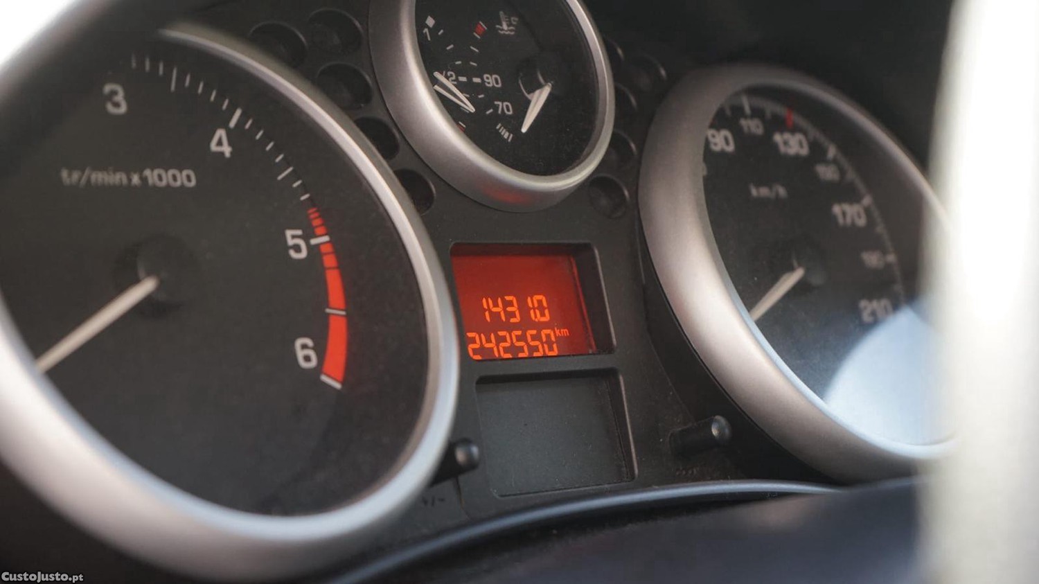Peugeot 207 Coupe — fotografia 4