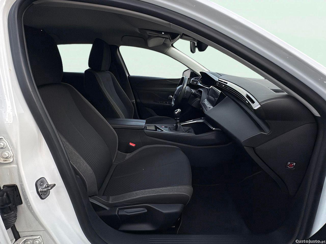 Peugeot 308 1.5 BlueHDi Active Pack — fotografia 3
