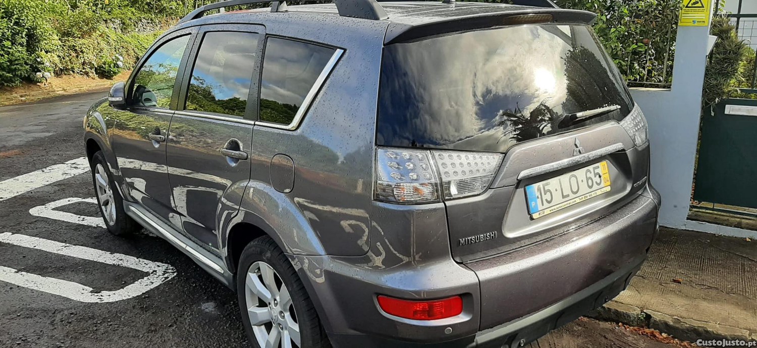 Mitsubishi Outlander Intense - 11 foto 5