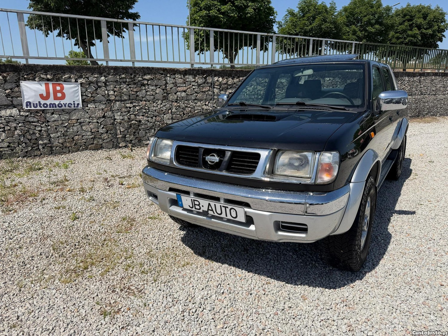 Nissan Navara 2.5TDi 4x4 5LUG - 00 foto 2