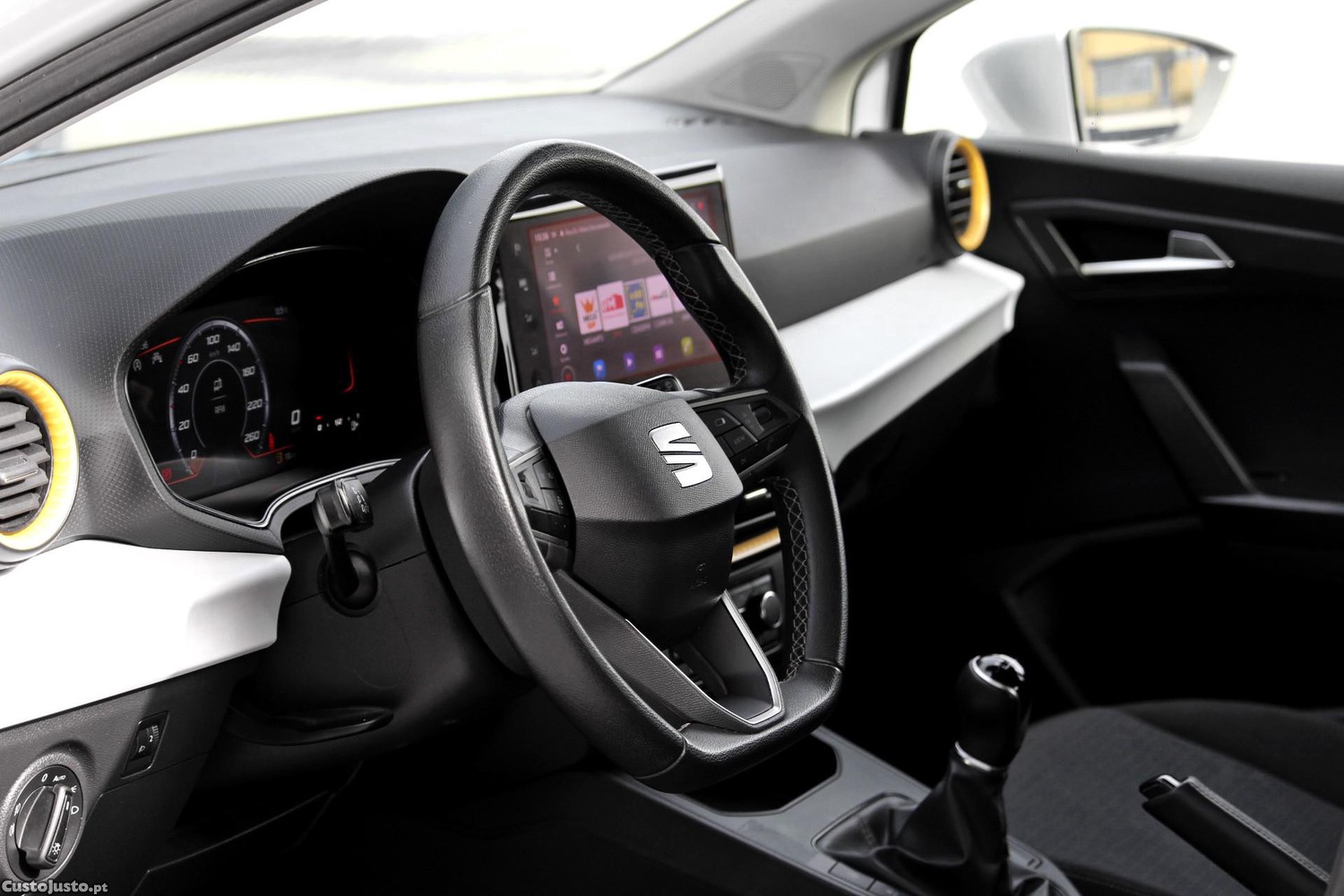 SEAT Ibiza 1.0 TSI Style — fotografia 15