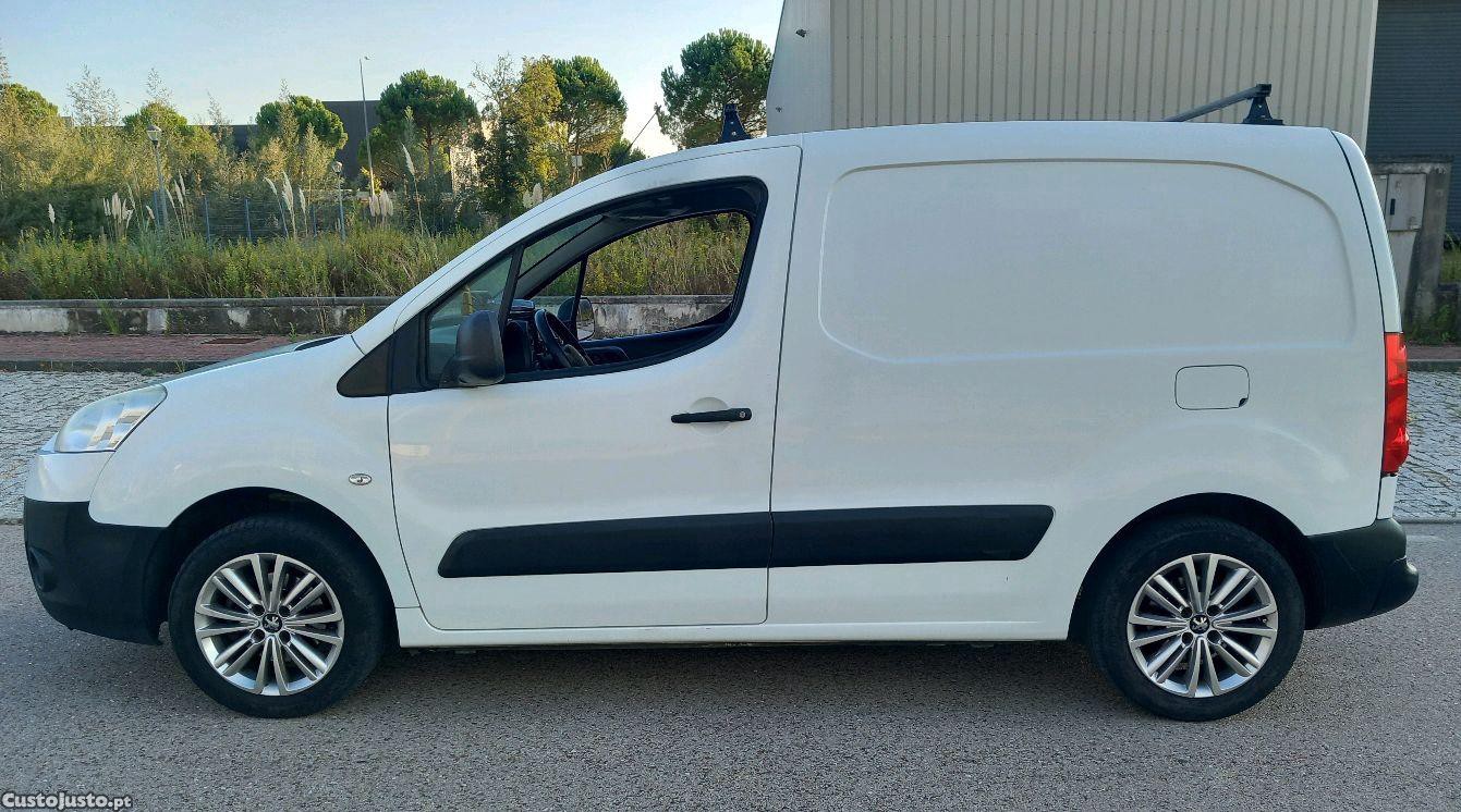 Peugeot Partner 1.6 hdi 90 cv — fotografia 8