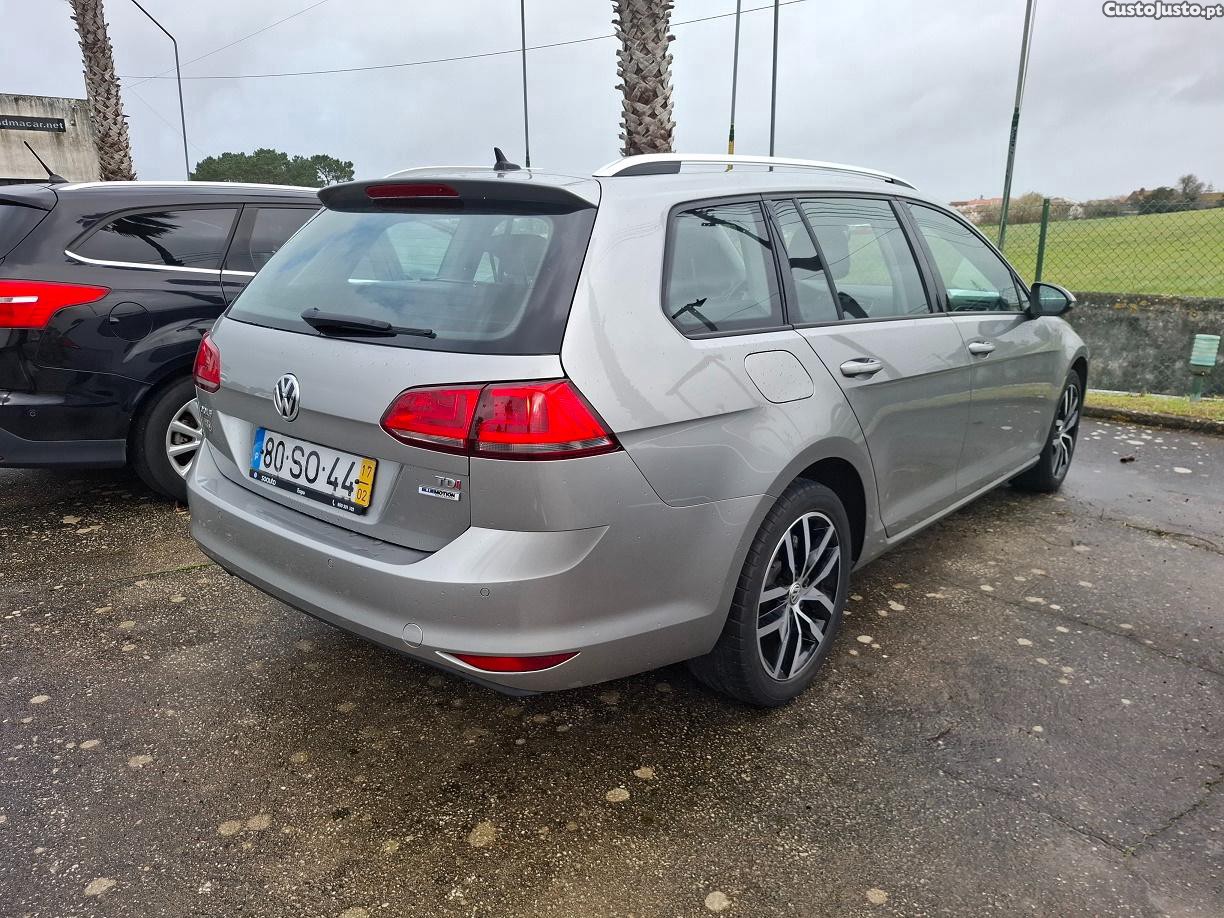 Volkswagen Golf 1.6 TDI EDITION 110 CV C/GARANTIA — fotografia 7
