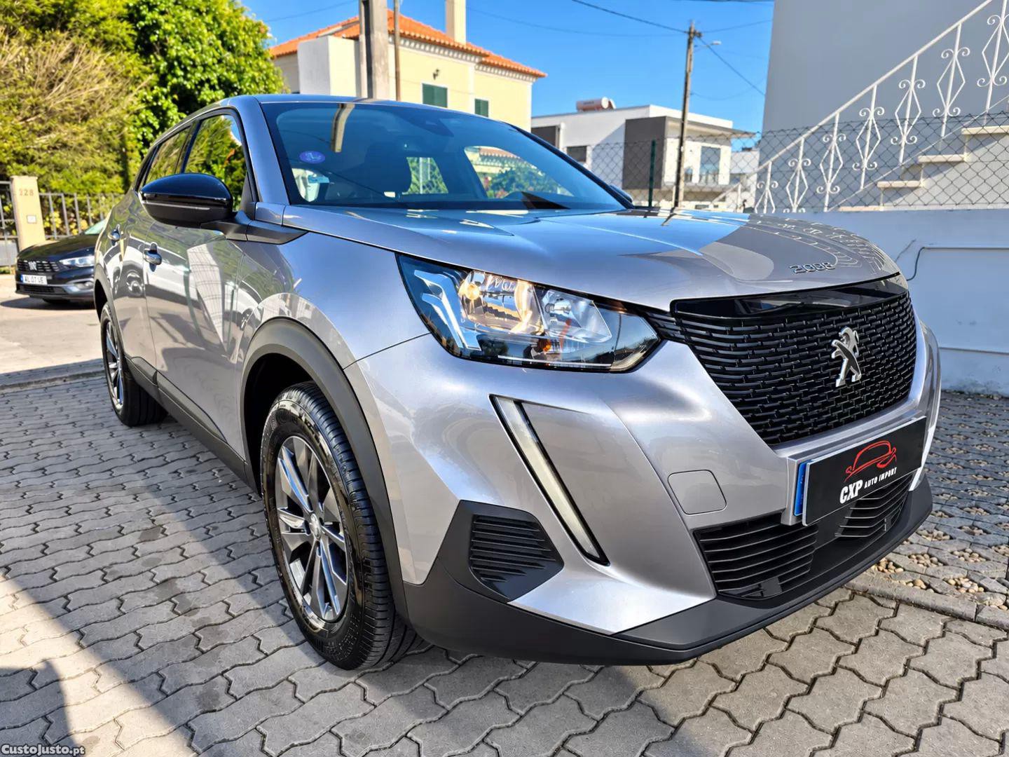 Peugeot 2008 Puretech 130 eat8 active pack — fotografia 14