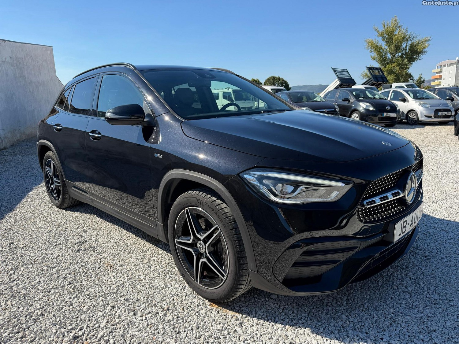 Mercedes-Benz GLA 250 e AMG Line - 21 — photo 3